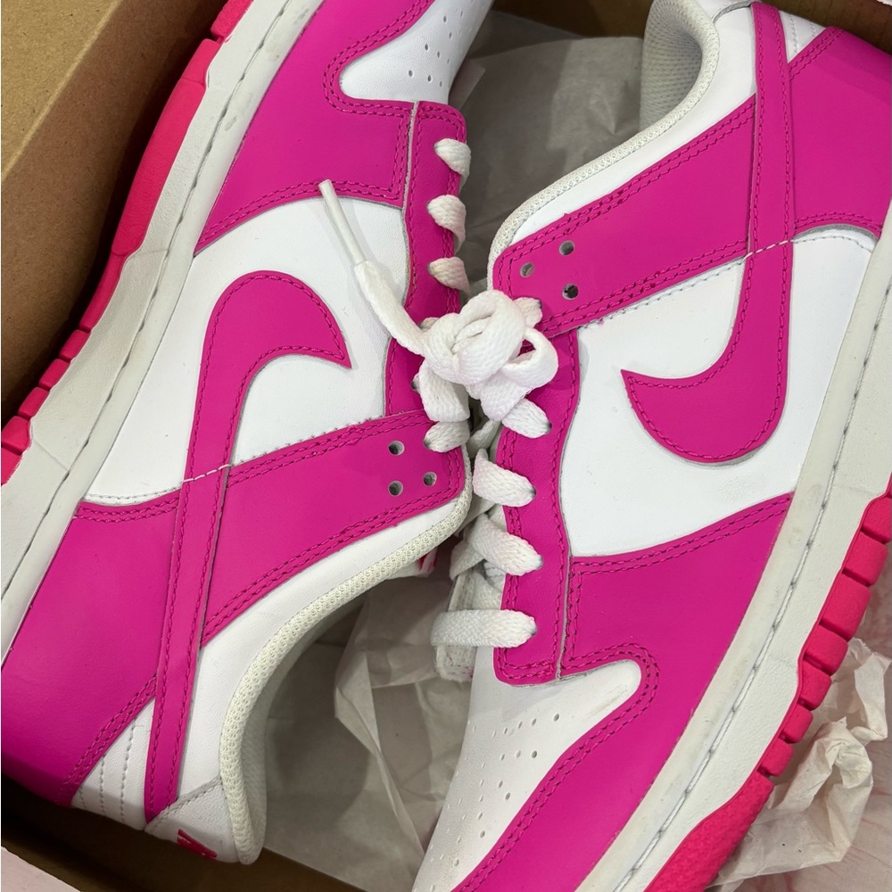 Nike Dunk Low "White/Laser Fuchsia" Grade School Girls' Shoe